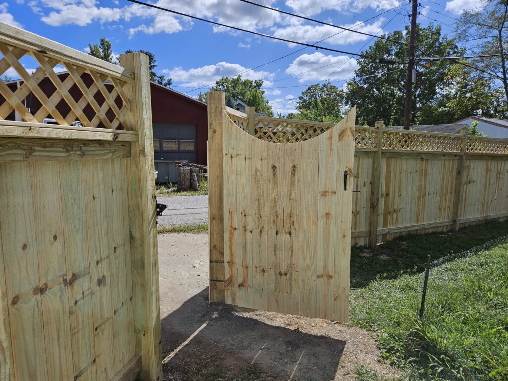 Wood Fence Installation Bloomington Indiana